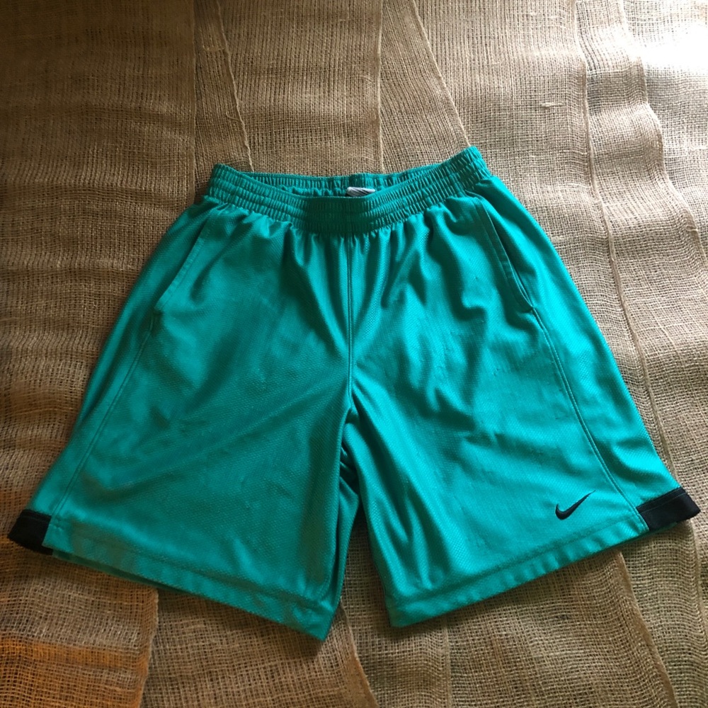 NIKE Basketball Shorts
